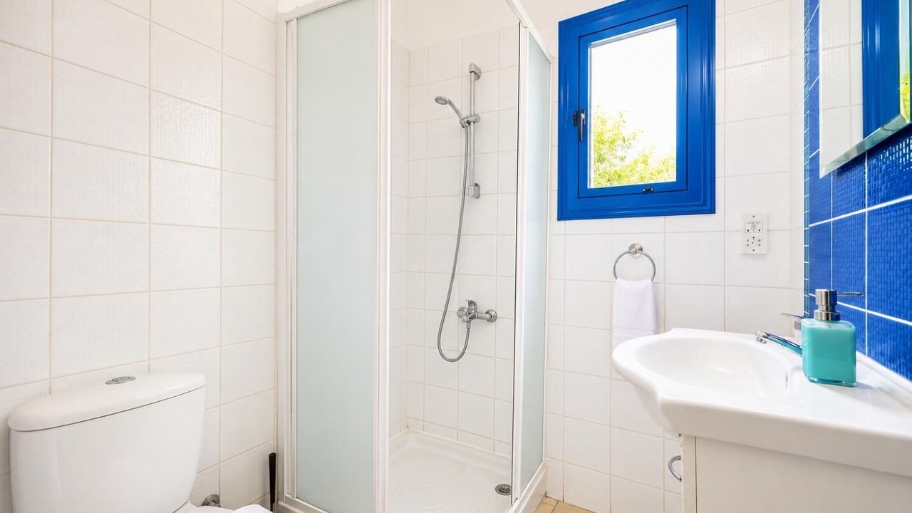 Photo of Bathroom in Agios Georgios Pegeias