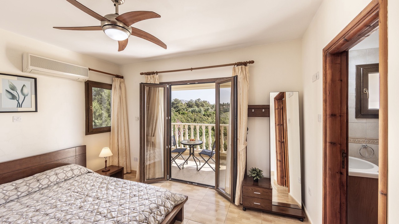 Photo of Patio Balcony in Argaka