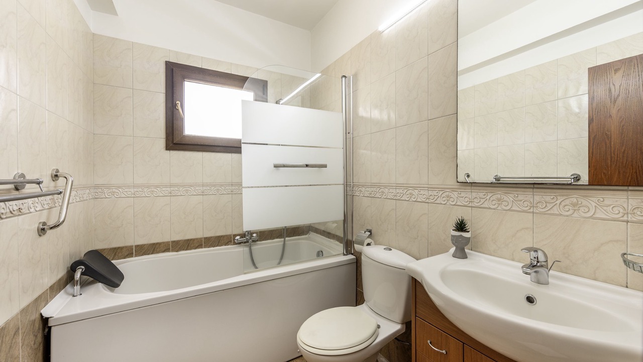 Photo of Bathroom in Argaka