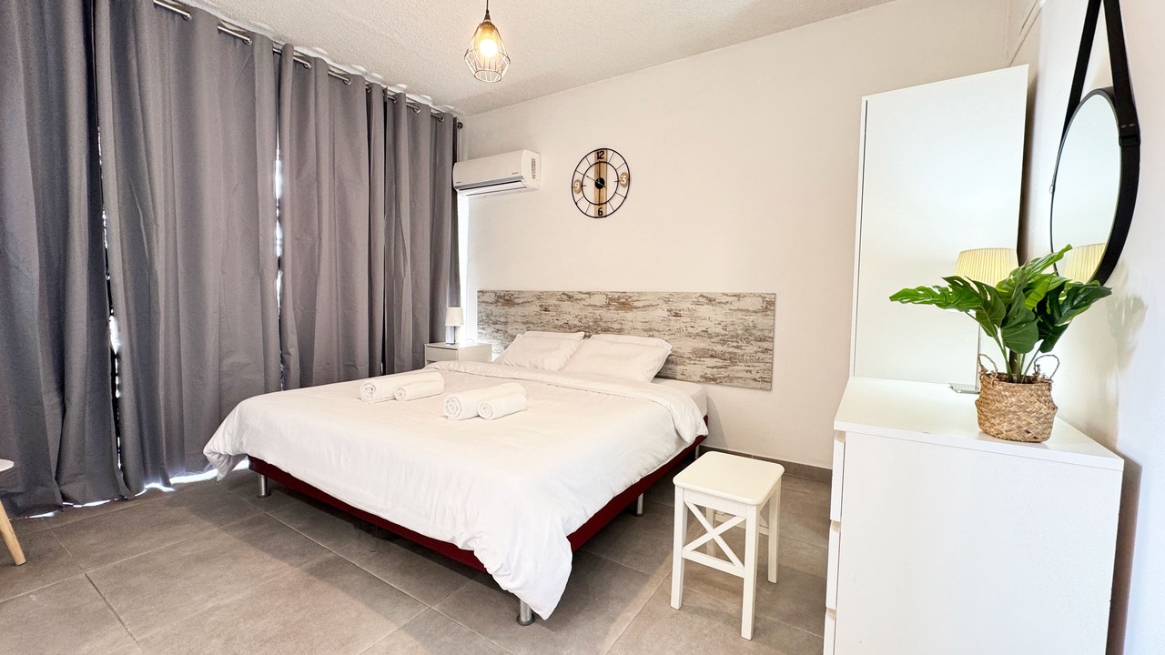Photo of Bedroom in Skala