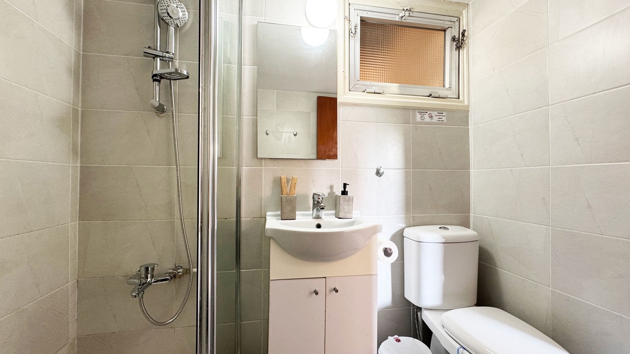 Photo of Bathroom in Skala
