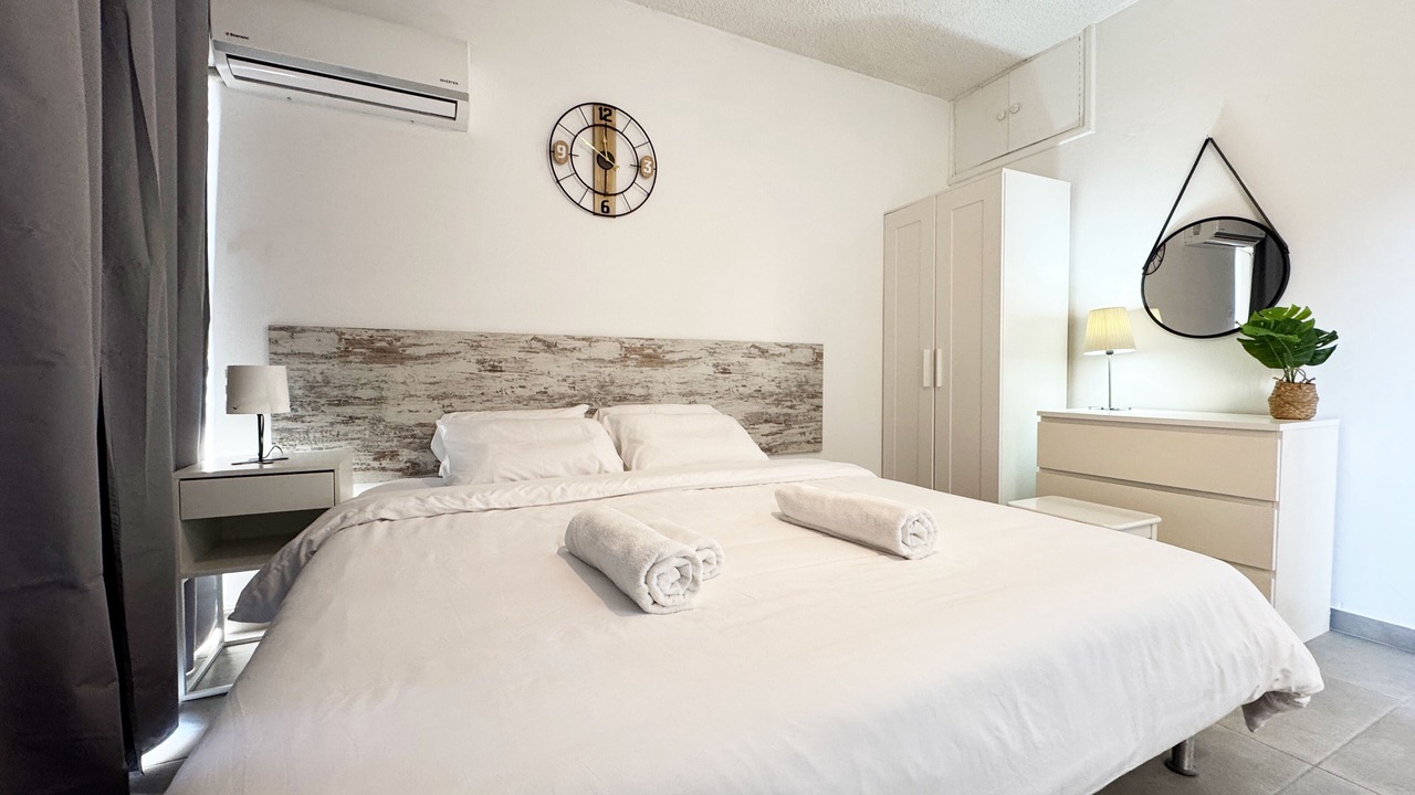Photo of Bedroom in Skala