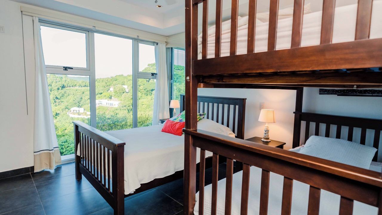 Photo of Bedroom in Pacific Marlin