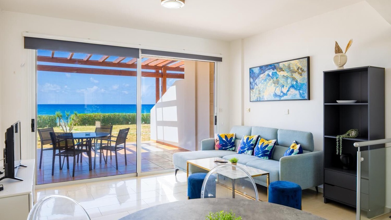 Photo of Livingroom in Latchi