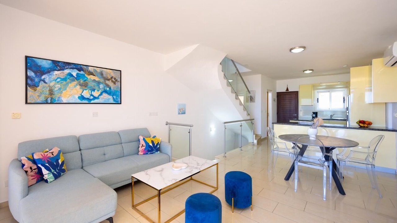 Photo of Livingroom in Latchi