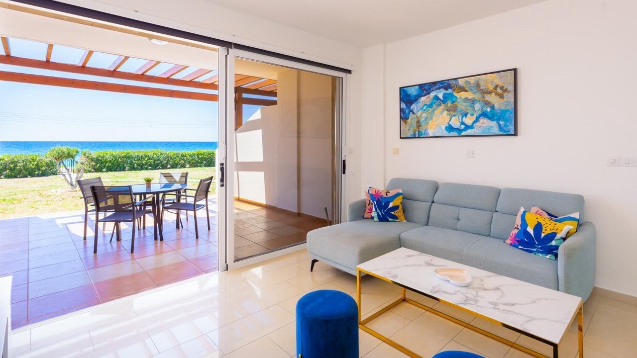Photo of Livingroom in Latchi