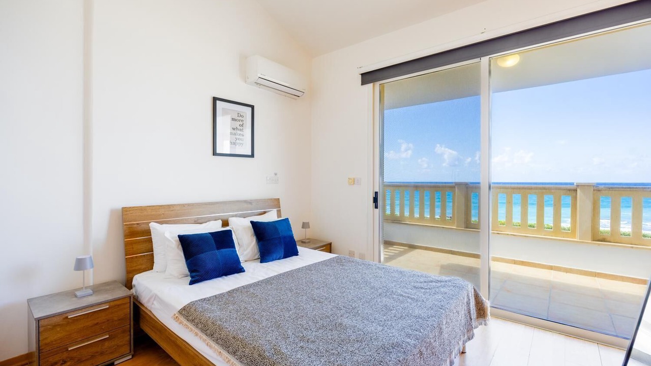 Photo of Bedroom in Latchi