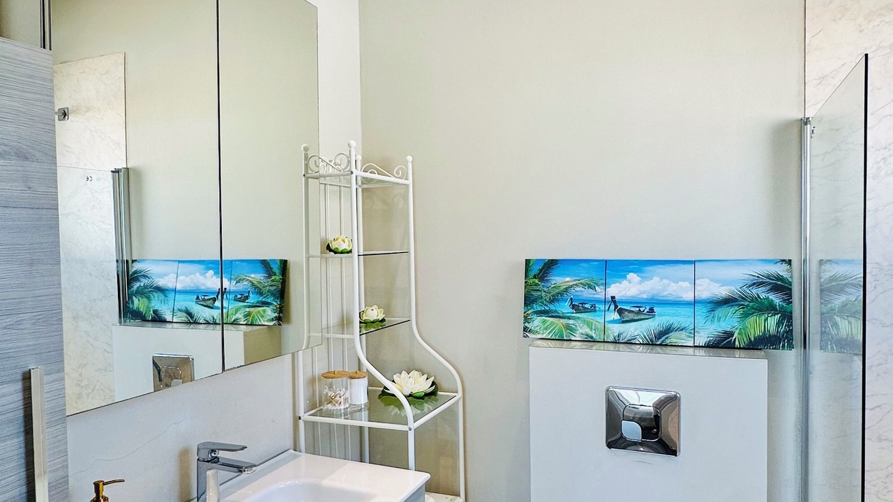 Photo of Bathroom in Pervolia