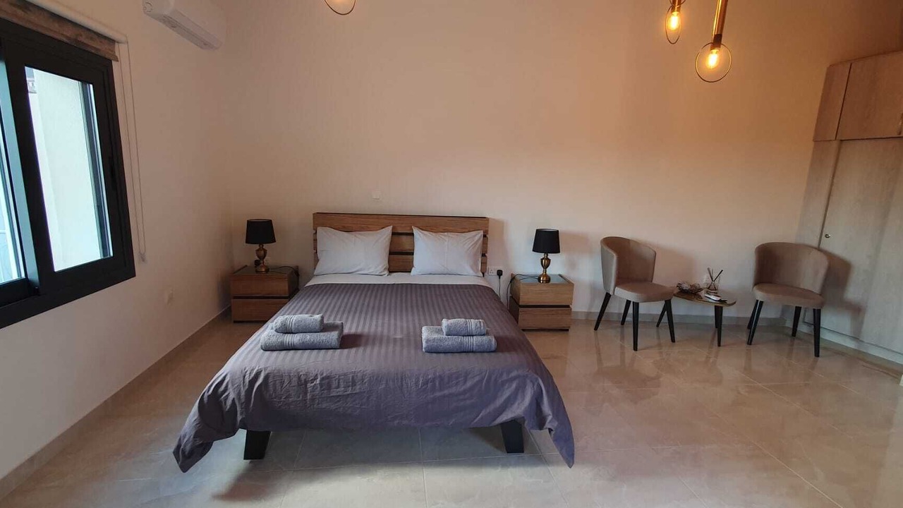 Photo of Bedroom in Pelentri