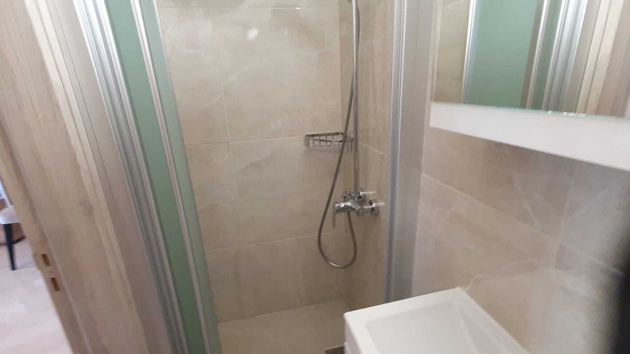Photo of Bathroom in Pelentri