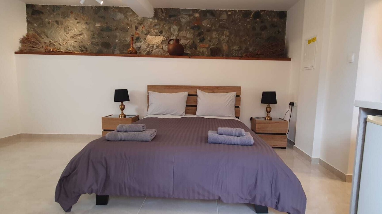 Photo of Bedroom in Pelentri