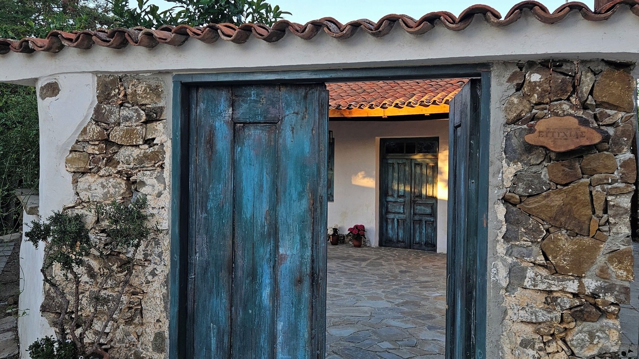 Photo of Outdoor in Vasa Koilaniou
