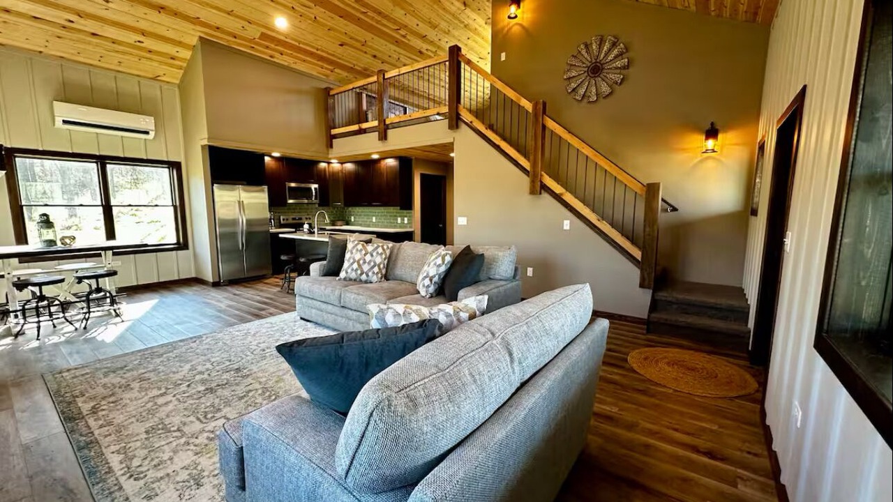Photo of Livingroom in Richland Center