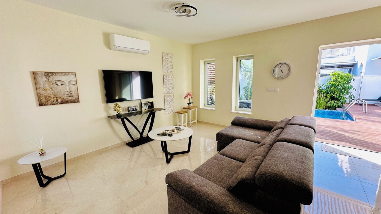 Photo of Livingroom in Geroskipou