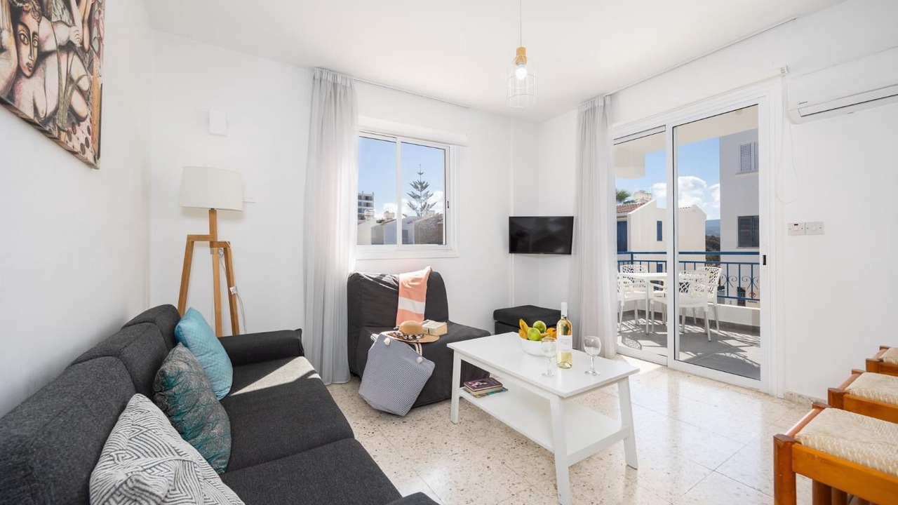 Photo of Bedroom in Latchi