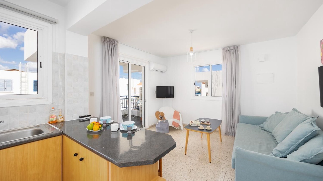 Photo of Bedroom in Latchi