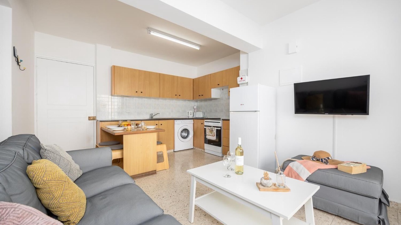 Photo of Bedroom in Latchi