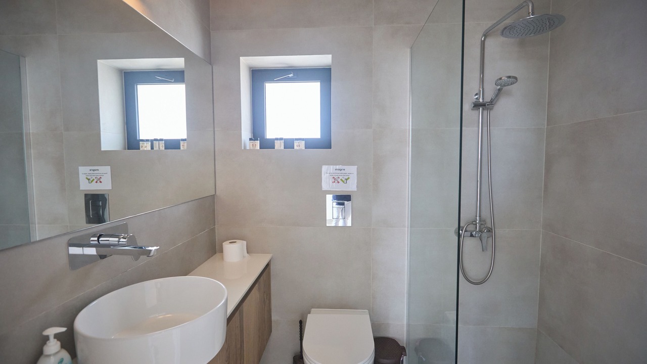 Photo of Bathroom in Paralimni