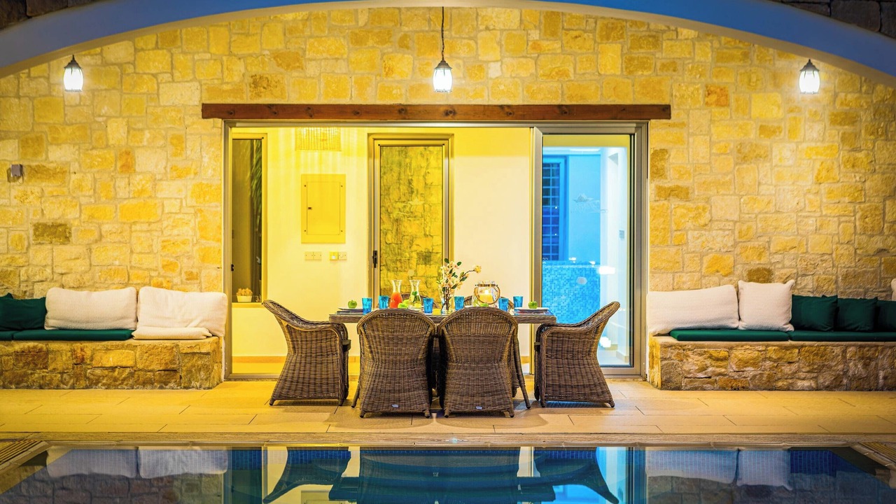 Photo of Outdoor in Giolou