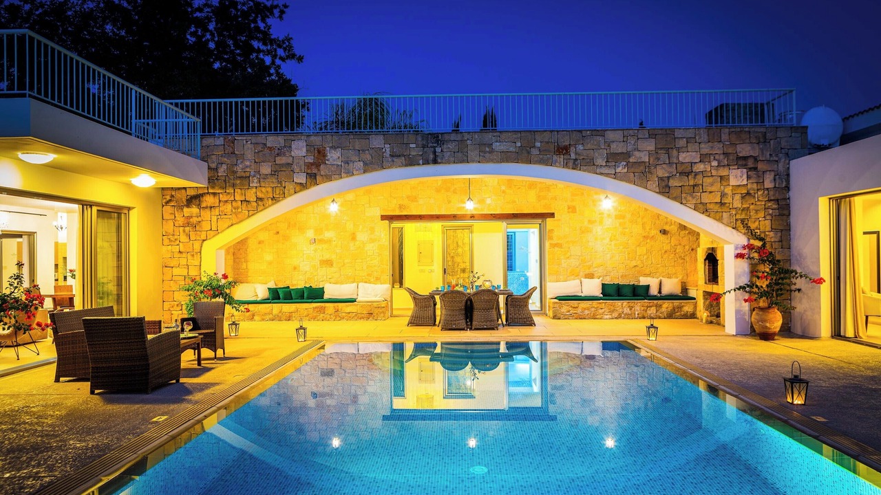 Photo of Outdoor in Giolou