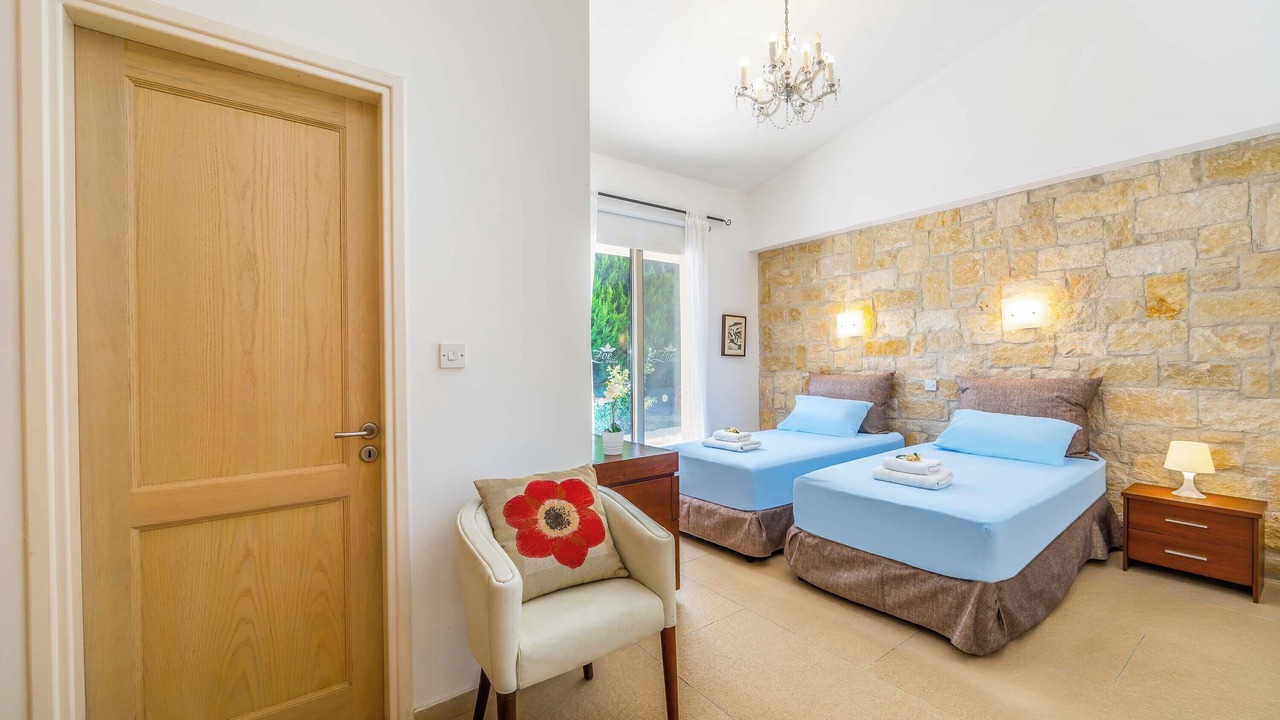 Photo of Bedroom in Giolou