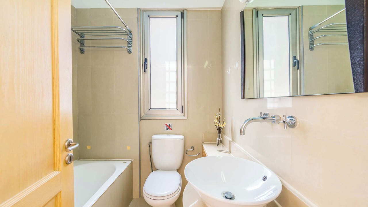 Photo of Bathroom in Giolou