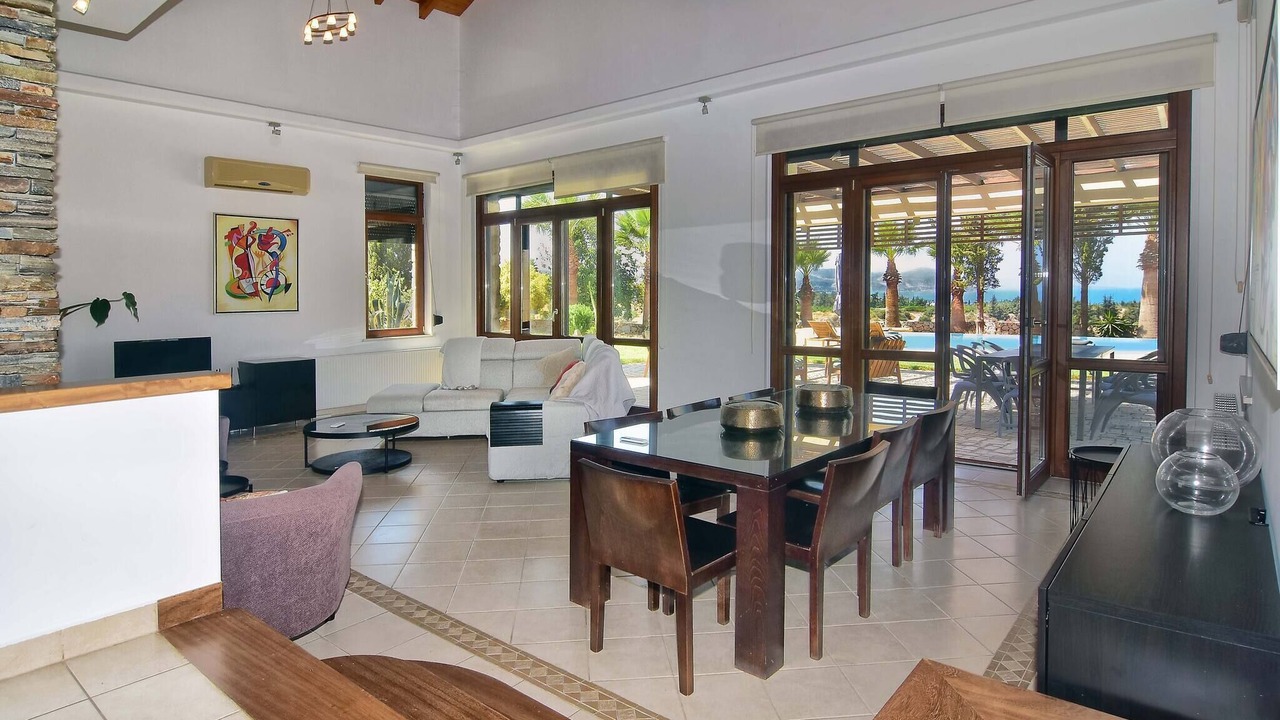 Photo of Livingroom in Polis