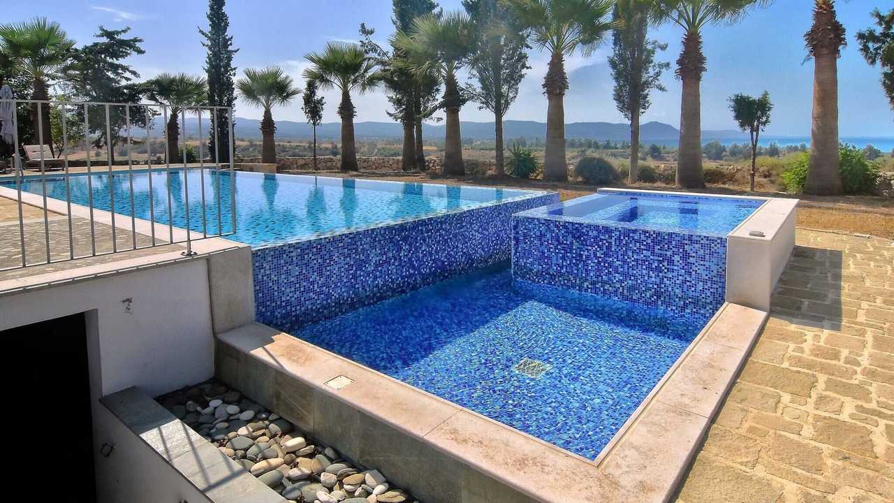 Photo of Outdoor in Polis