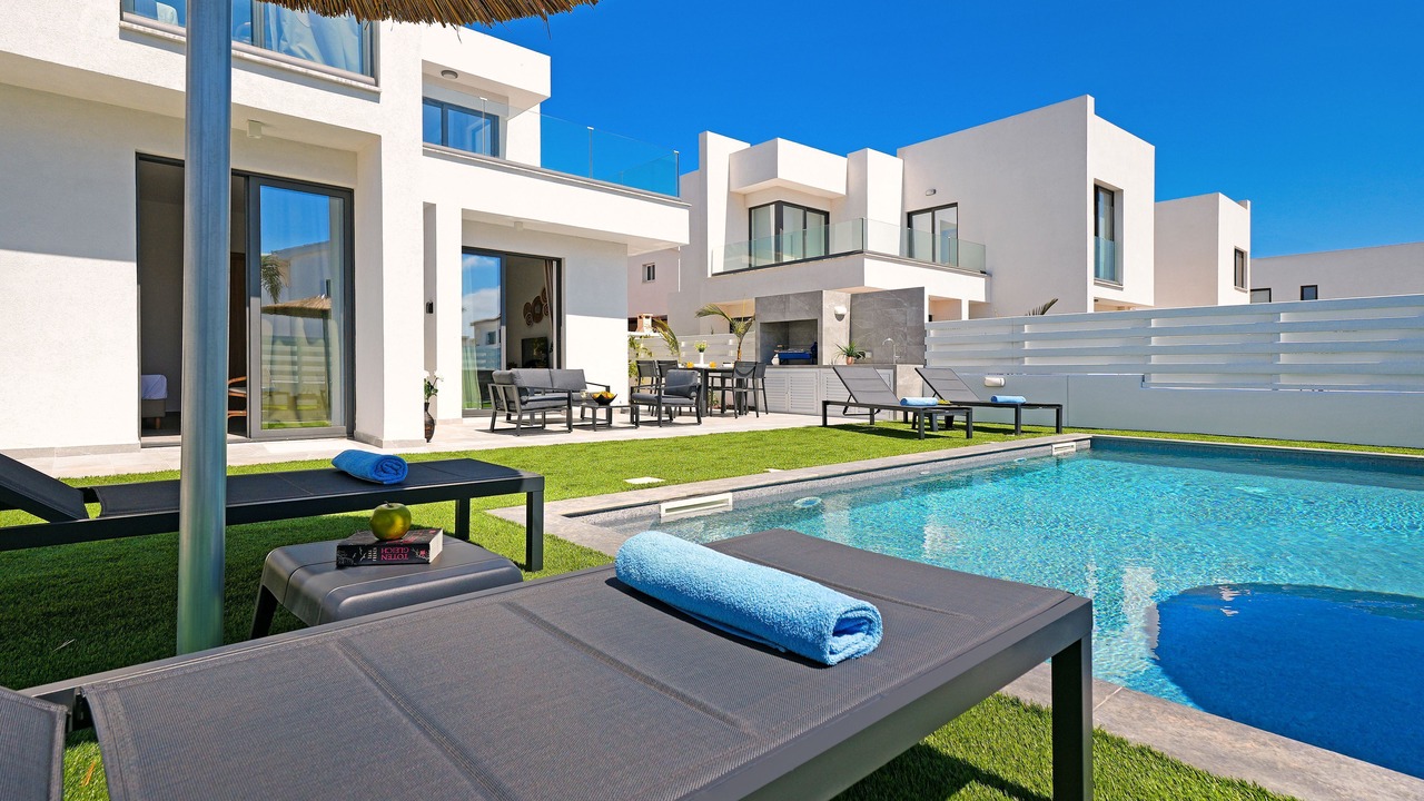 Photo of Outdoor in Pernera