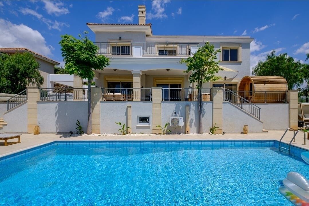 Photo of Outdoor in Agios Tychon
