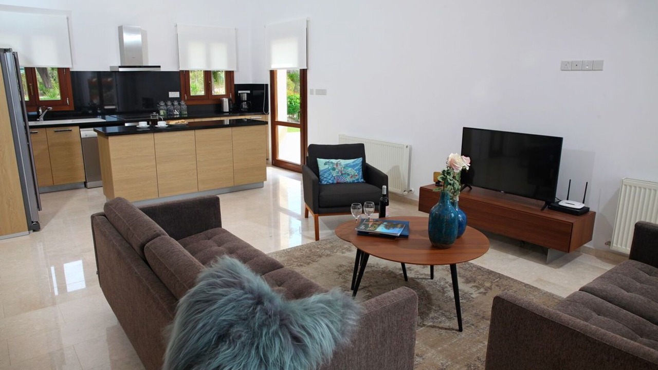 Photo of Livingroom in Aphrodite Hills