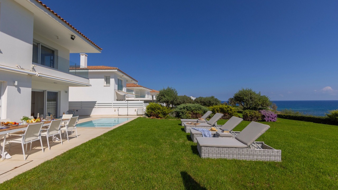 Photo of Patio Balcony in Pernera