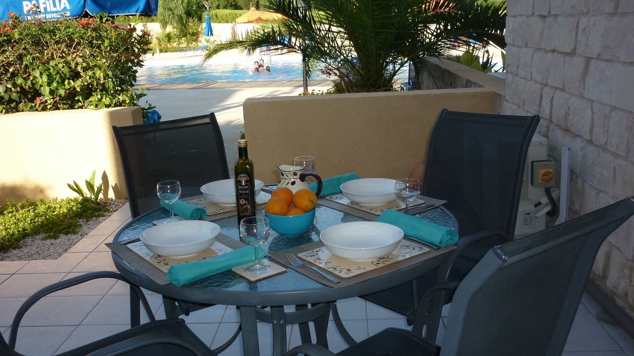 Photo of Outdoor in Polis