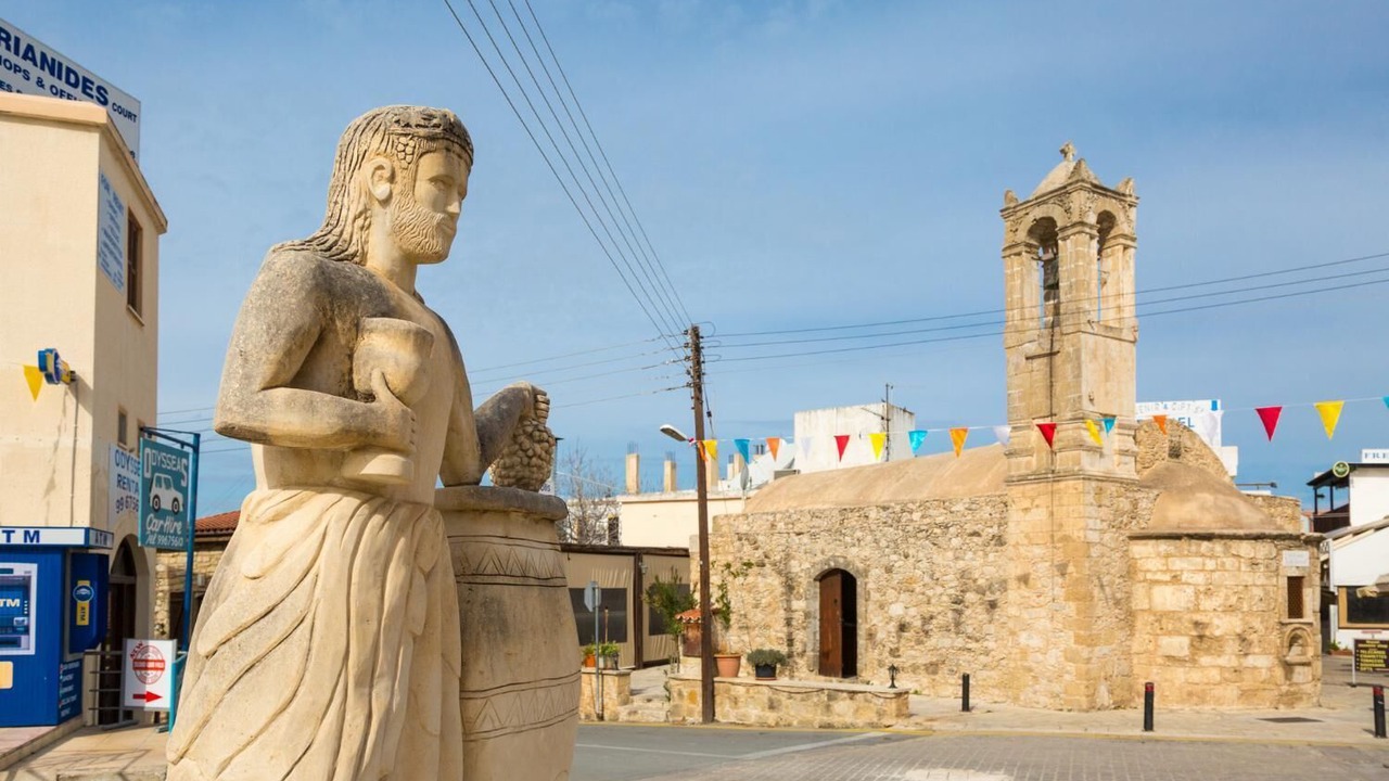 Photo of Others in Latsi