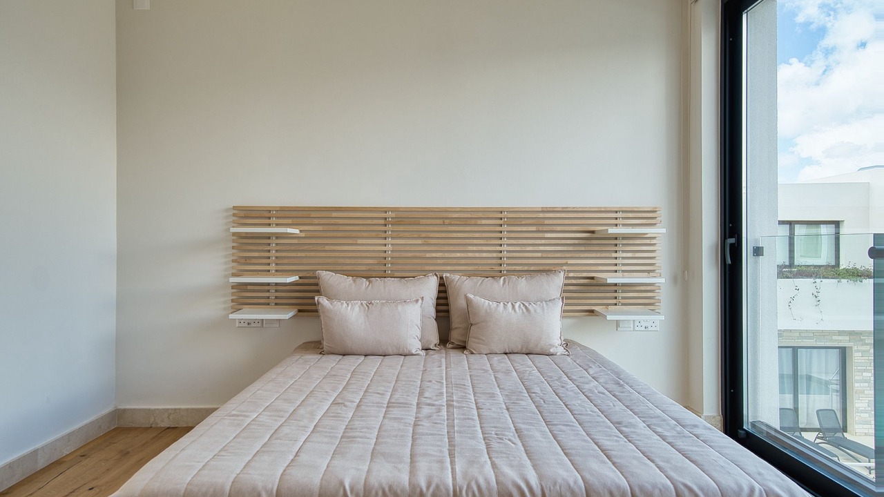 Photo of Bedroom in Emba