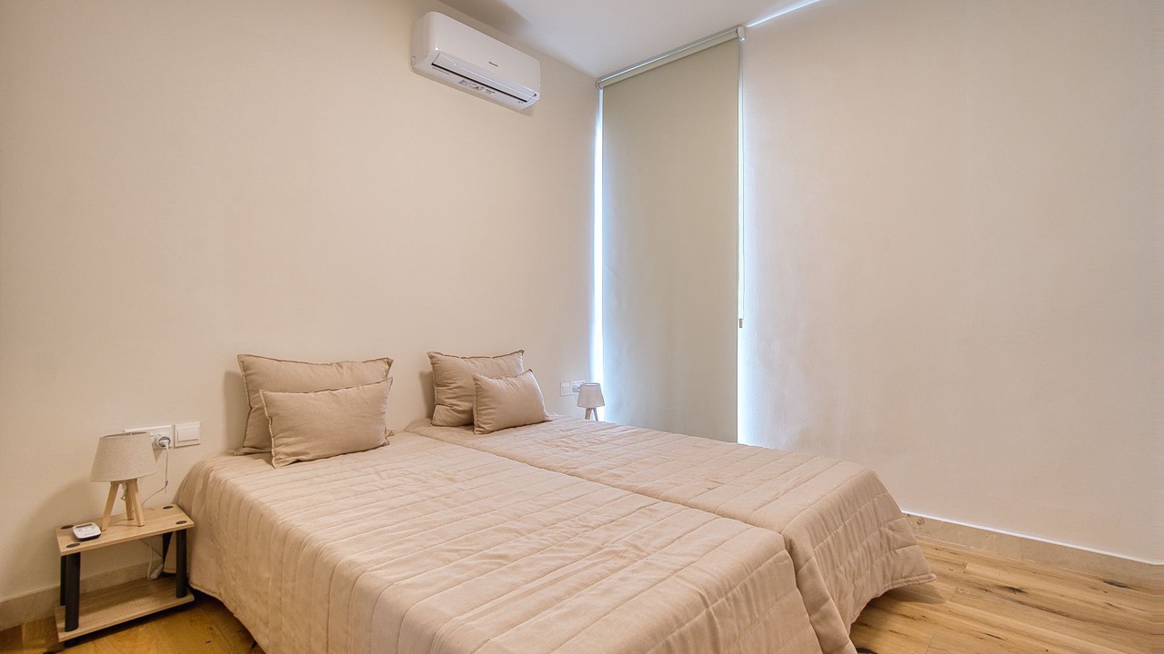 Photo of Bedroom in Emba