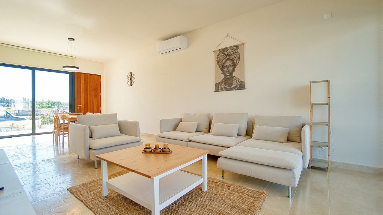 Photo of Livingroom in Emba