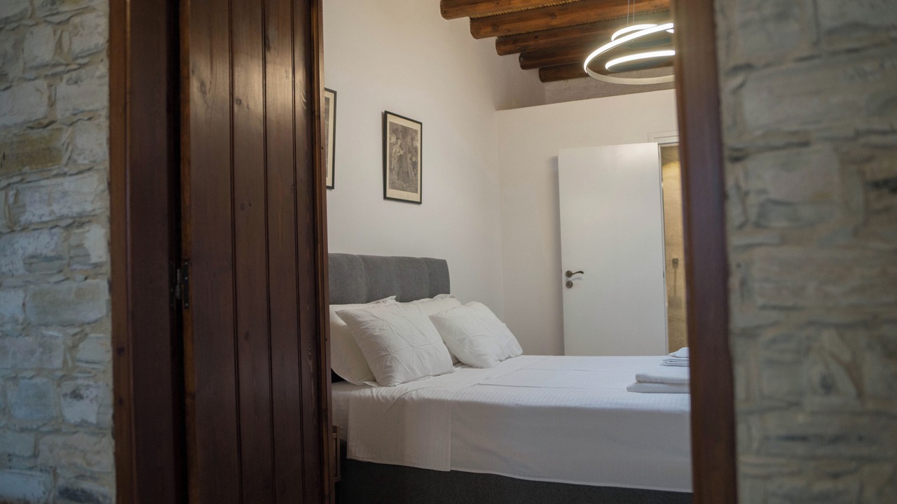 Photo of Bedroom in Kato Drys