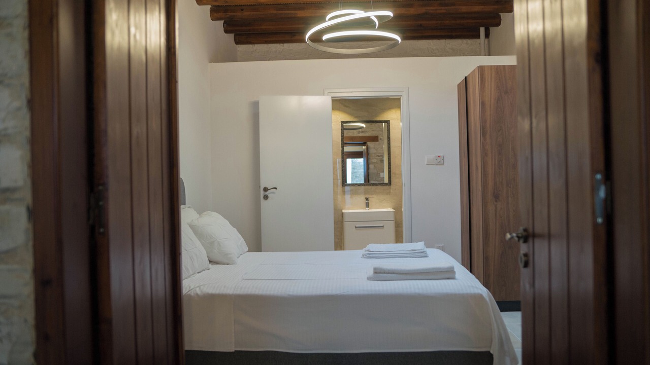 Photo of Bedroom in Kato Drys