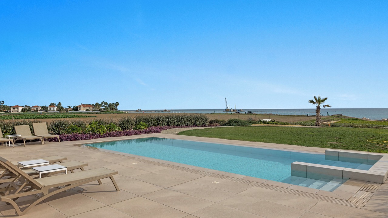 Photo of Outdoor in Softades