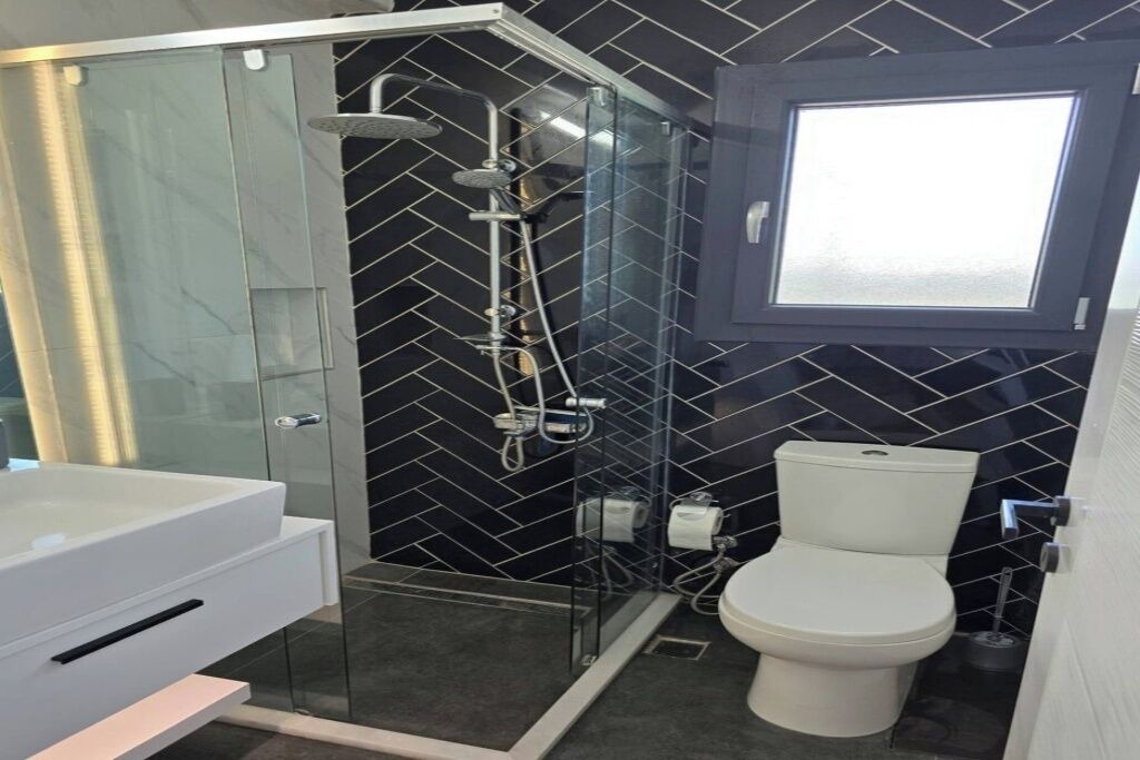 Photo of Bathroom in Karavas