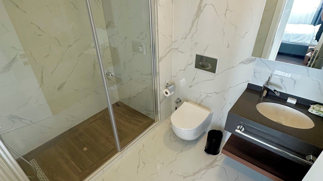 Photo of Bathroom in Trikomo