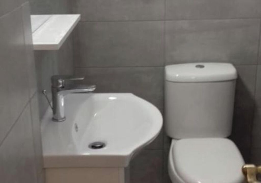 Photo of Bathroom in Neapolis