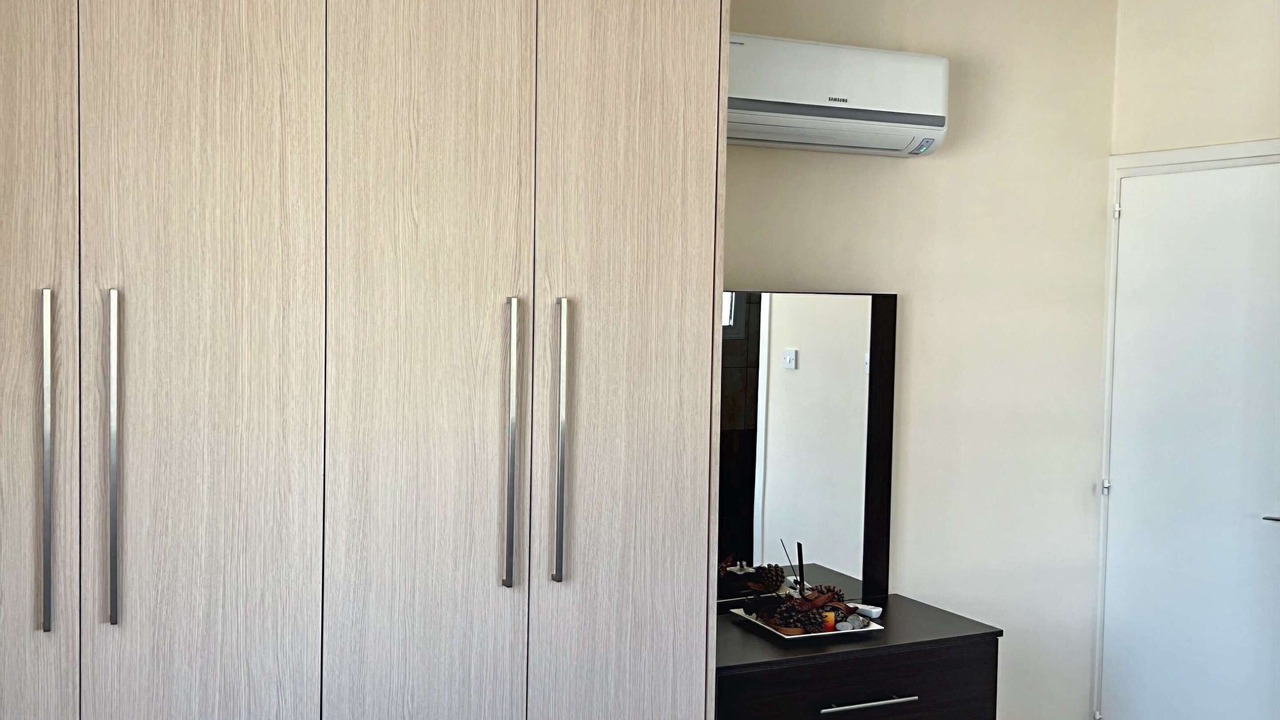 Photo of Bedroom in Emba