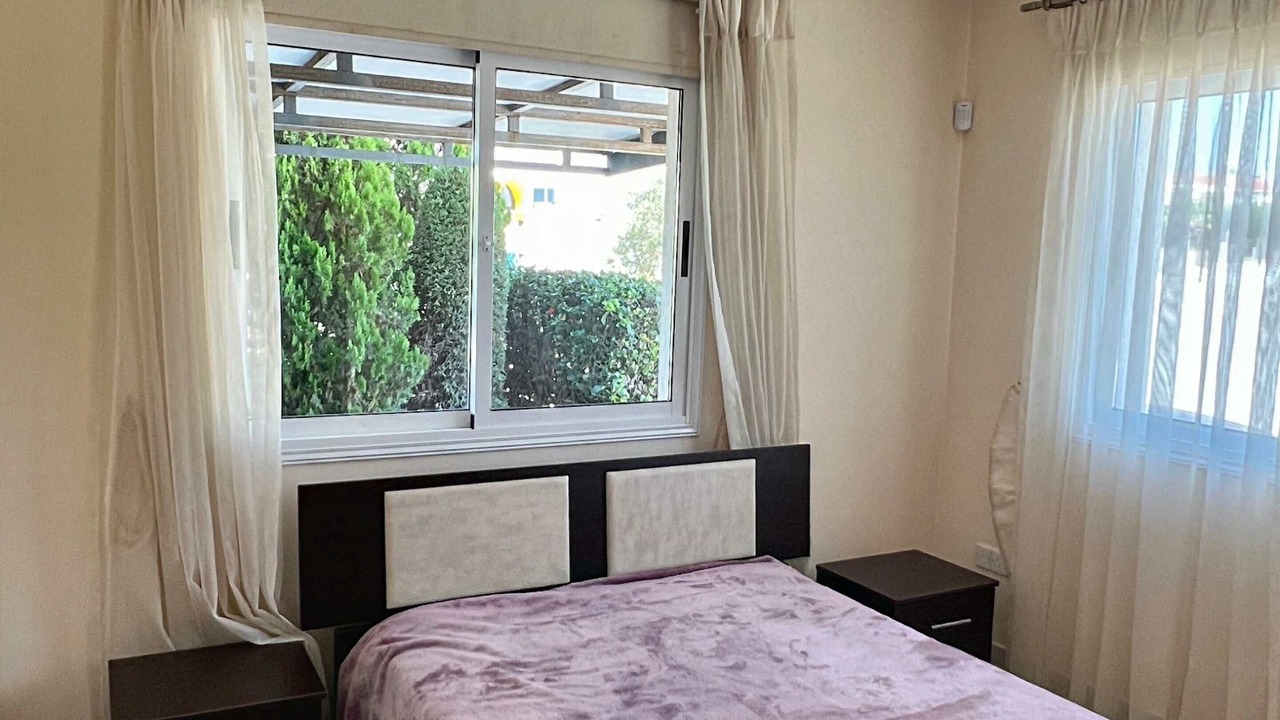 Photo of Bedroom in Emba