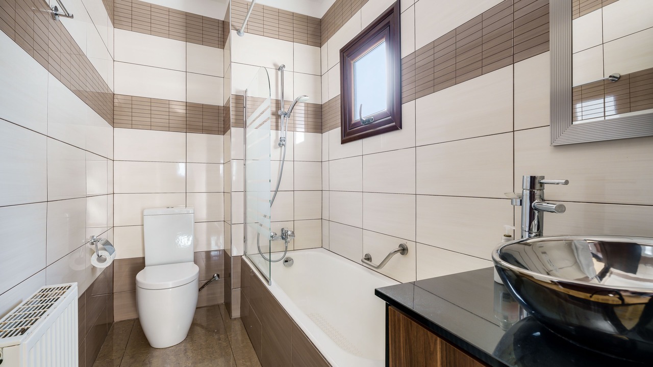 Photo of Bathroom in Protaras