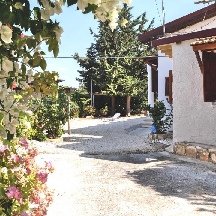Photo of Others in Miliou