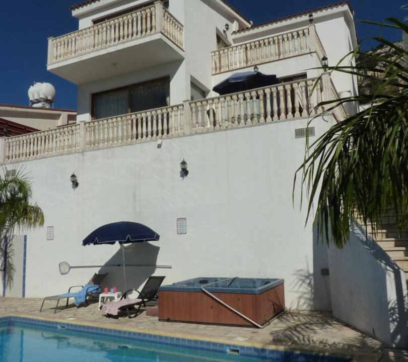 Photo of Outdoor in Peyia Town