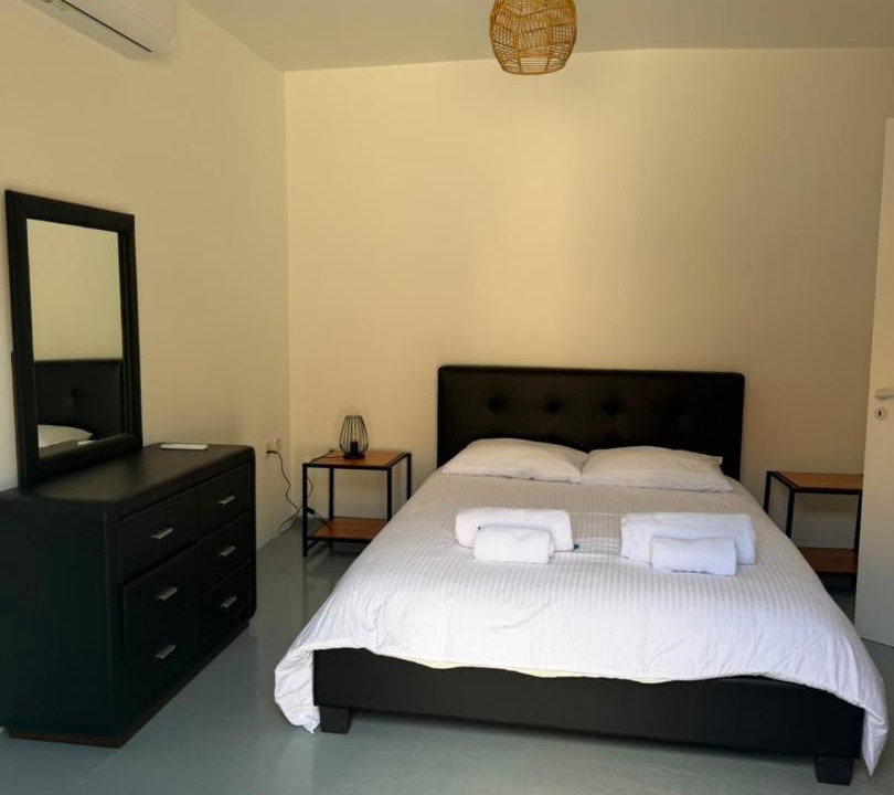 Photo of Bedroom in Politiko