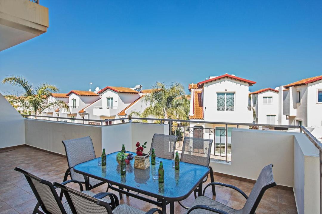 Photo of Patio Balcony in Pernera